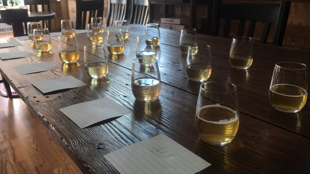 Featured: Tumblers with cider for tasting competition